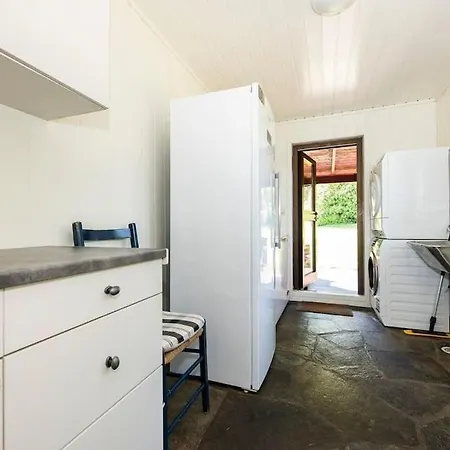 בית נופש House By The Sea With Private And Jetty Hjelmeland