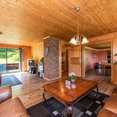 House By The Sea With Private And Jetty Holiday home Hjelmeland